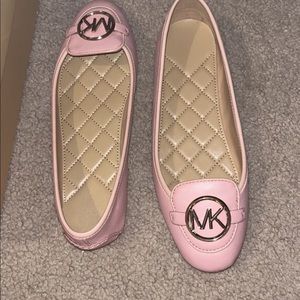 MK Lillie Moc - Smokey Rose